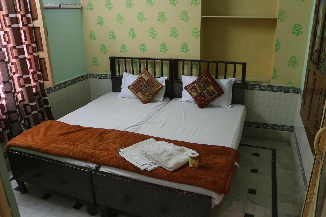 Ratan Hostel Jaisalmer Eksteriør billede