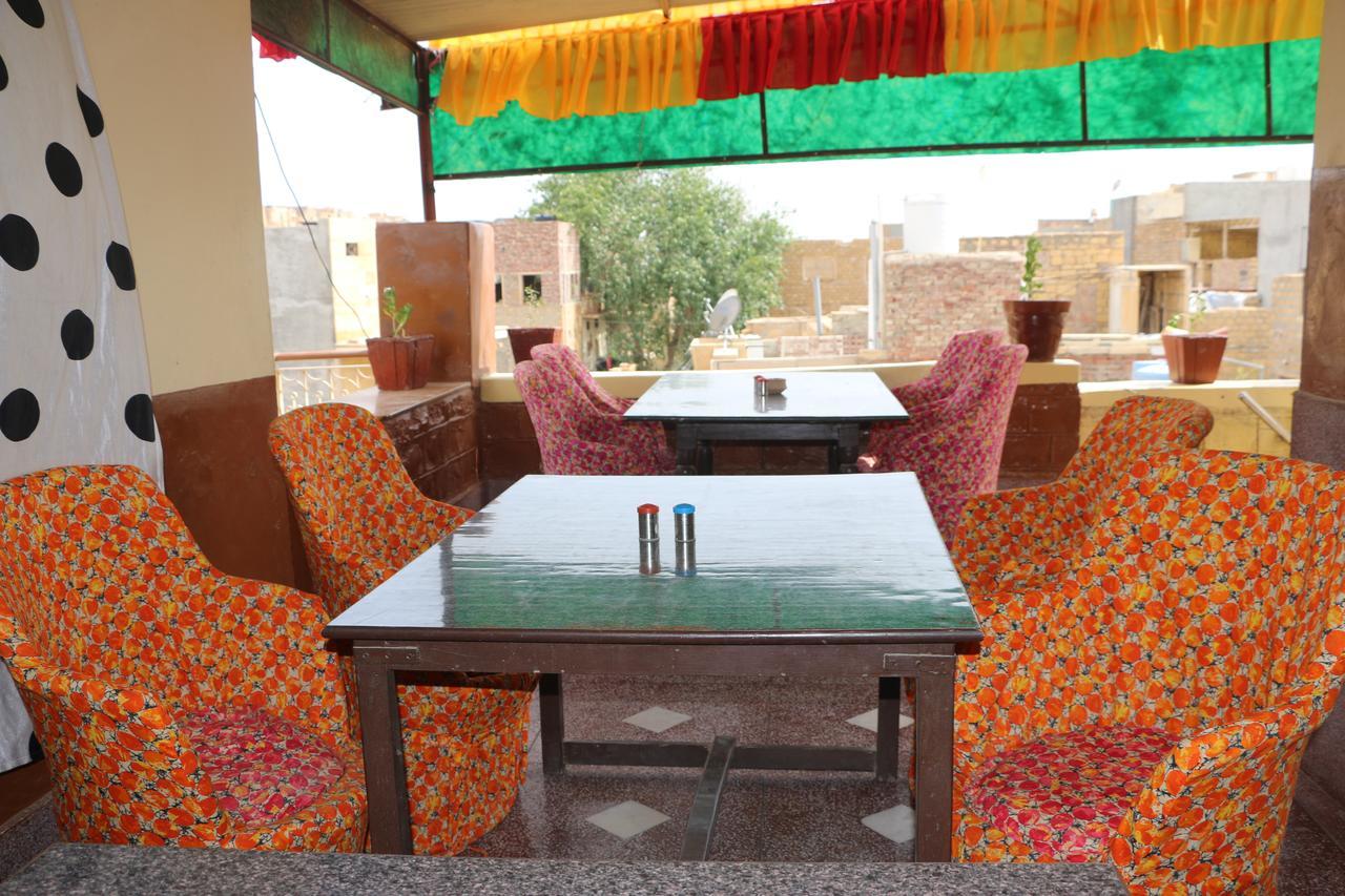 Ratan Hostel Jaisalmer Eksteriør billede